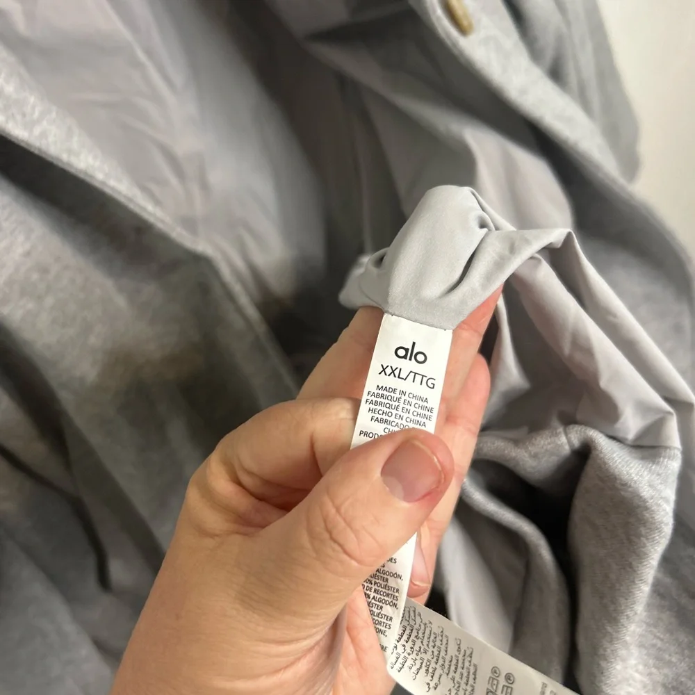 ALO yoga VIP blazer trench coat